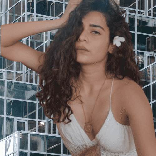 mithila palkar looking hot